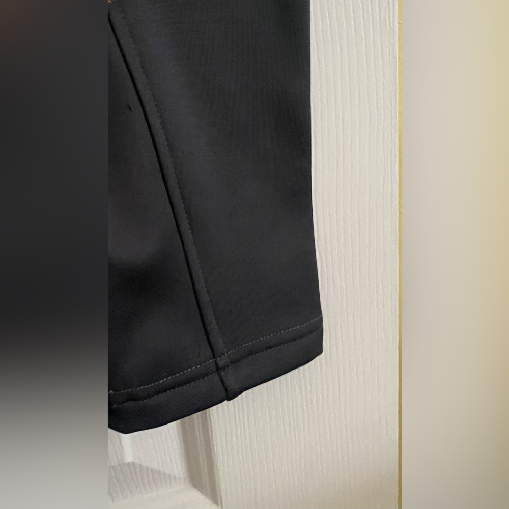 THE WEATHER CO. WOMENS Black and Gray Hooded Jacket - Picture 4 of 15